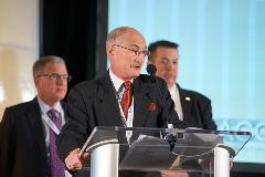 Michael Blau, Esq., JD, Foley & Lardner LLP, introduces the first panel session of the day focused on innovation in cancer care delivery. 